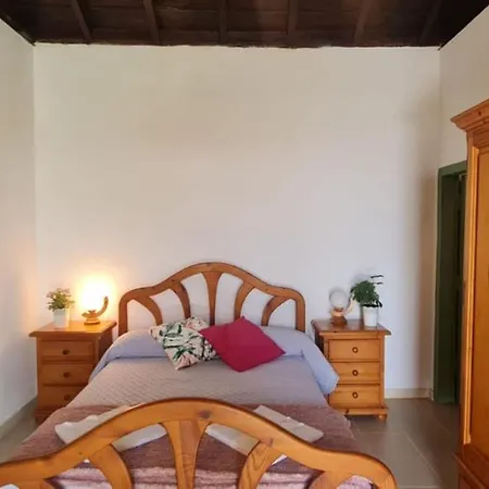 Finca Monterrey Casa de Férias *